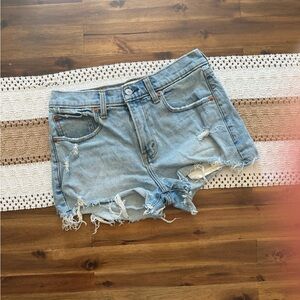 Abercrombie & Fitch | High Rise Mom Shorts